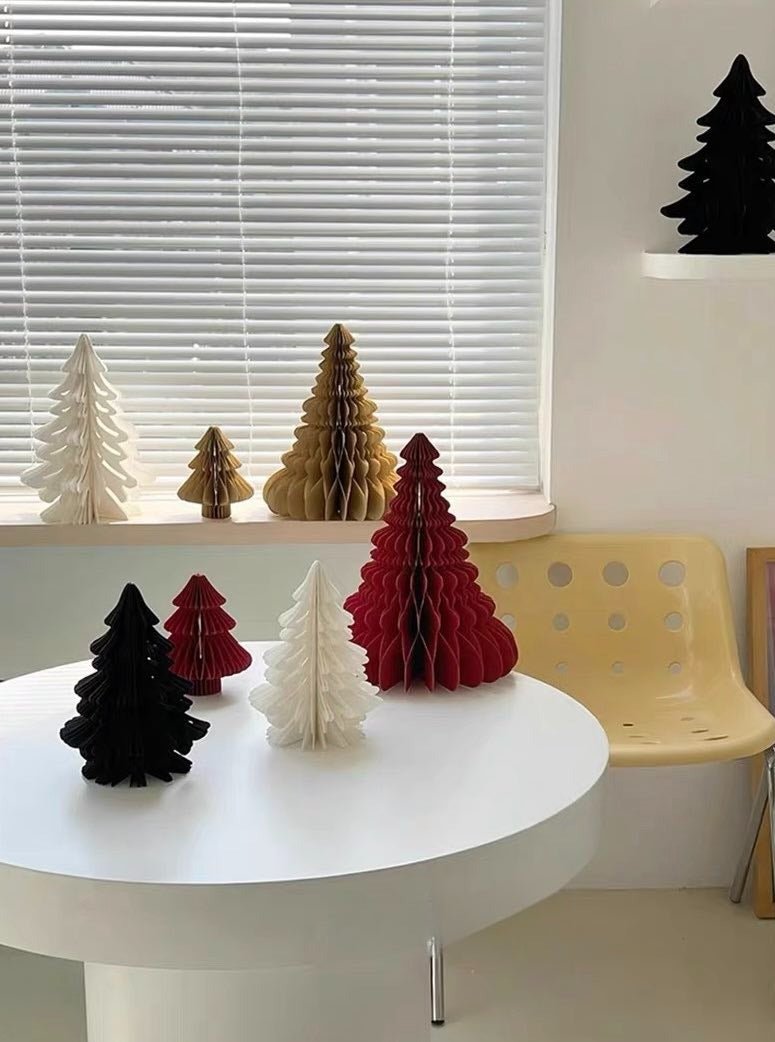 NordicaTree™ Faltbare Weihnachtsbaum-Dekoration – Schaffe festliche Atmosphäre in deinem Zuhause